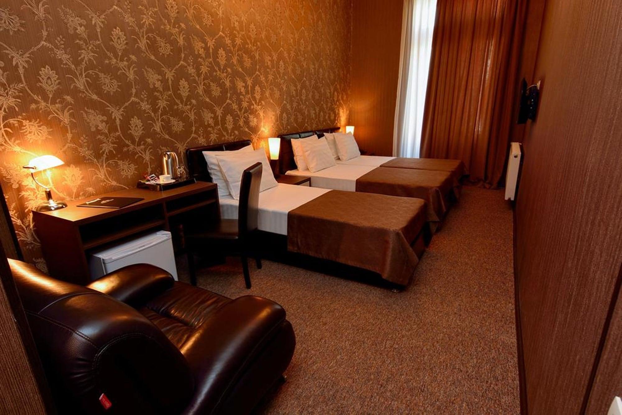 King David Hotel Tbilisi ภายนอก รูปภาพ
