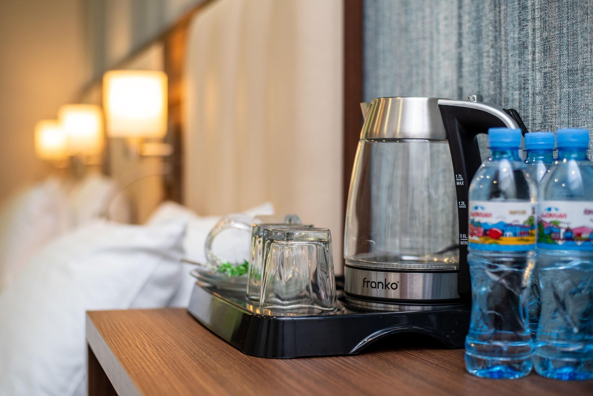 King David Hotel Tbilisi ภายนอก รูปภาพ