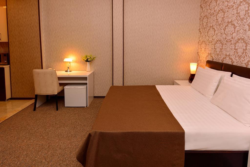 King David Hotel Tbilisi ภายนอก รูปภาพ
