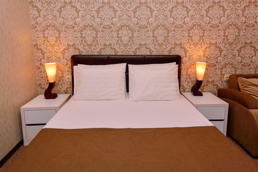 King David Hotel Tbilisi ภายนอก รูปภาพ