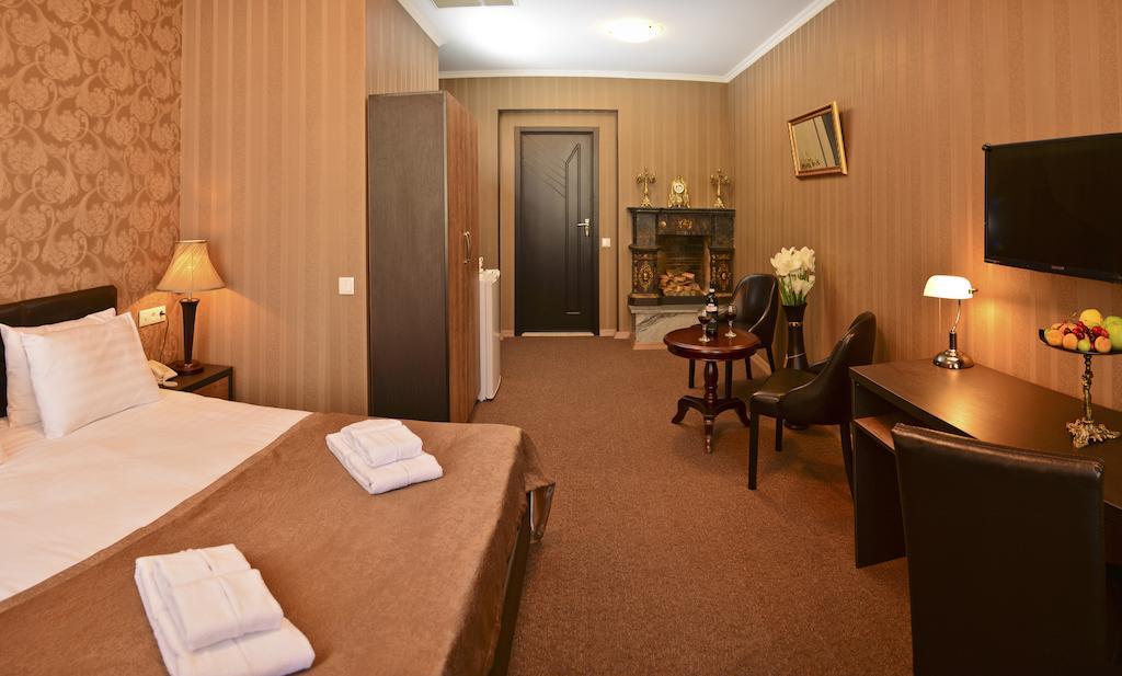 King David Hotel Tbilisi ภายนอก รูปภาพ